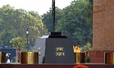 1972 से जल रही अमर जवान ज्योति का इंडिया गेट पे आज आखरी दिन, ऐसा क्यों जानिए इस खबर में!!!!!