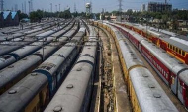 अगर आप कल अहमदाबाद से मुंबई की रेल यात्रा करने वाले है तो आपके लिए ये खबर बेहद ज़रूरी है. ट्रैफिक ब्लॉक के कारण ये ट्रेने होंगी प्रभावित